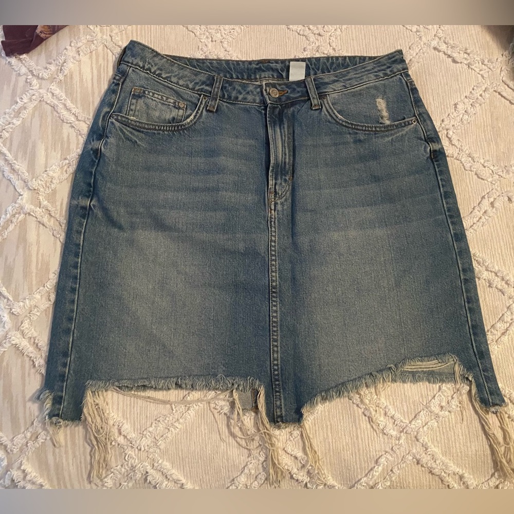 Distressed Jean skirt